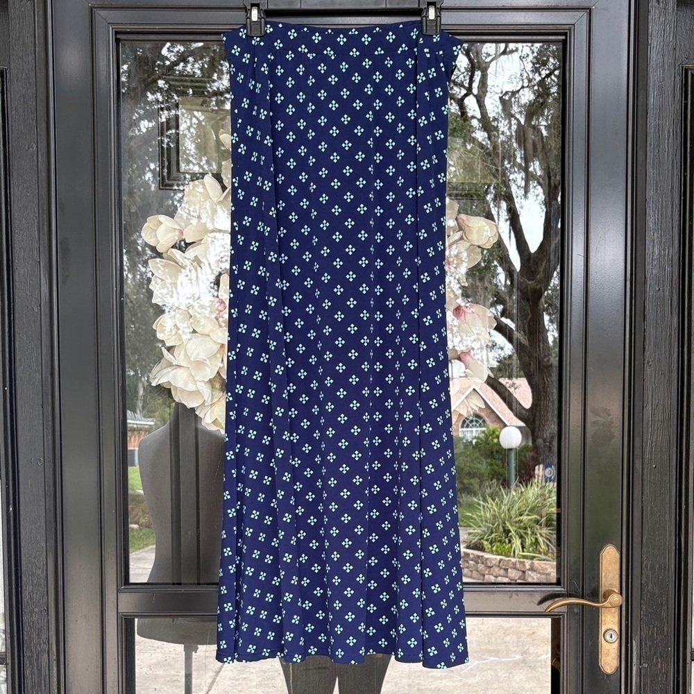 Chico's Navy and White Patterned Maxi Skirt